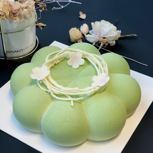 Matcha Jasmine Yuzu Cake