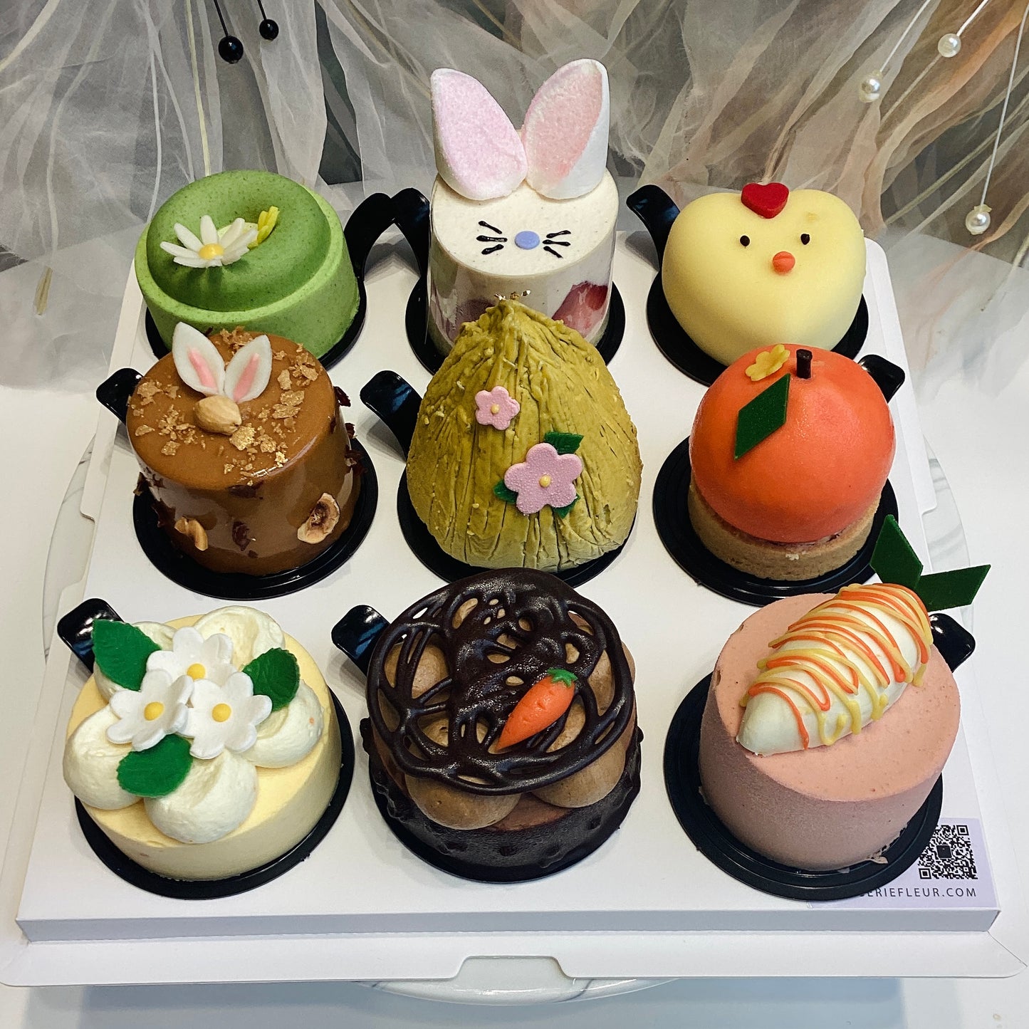 Mini Cakes Gift Set - Set of 9