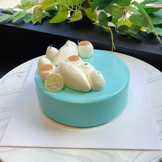 Moonlit Peach Garden Cake