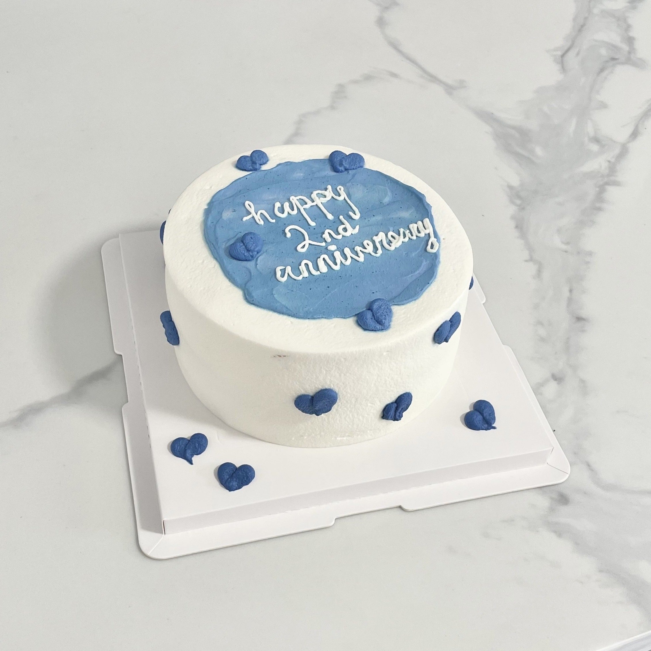 Edit Romantic Anniversary Cake For Couple With Name